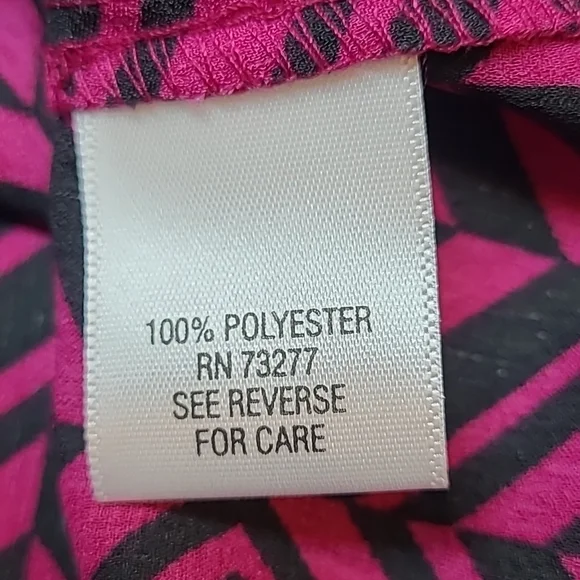 NEW DANA BUCHMAN CRANBERRY & BLACK LONG ROLL TAB SLEEVE BUTTON UP BLOUSE - Picture 15 of 16